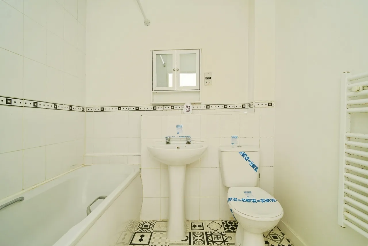 Forebay Drive, Irlam, M44, photo 14