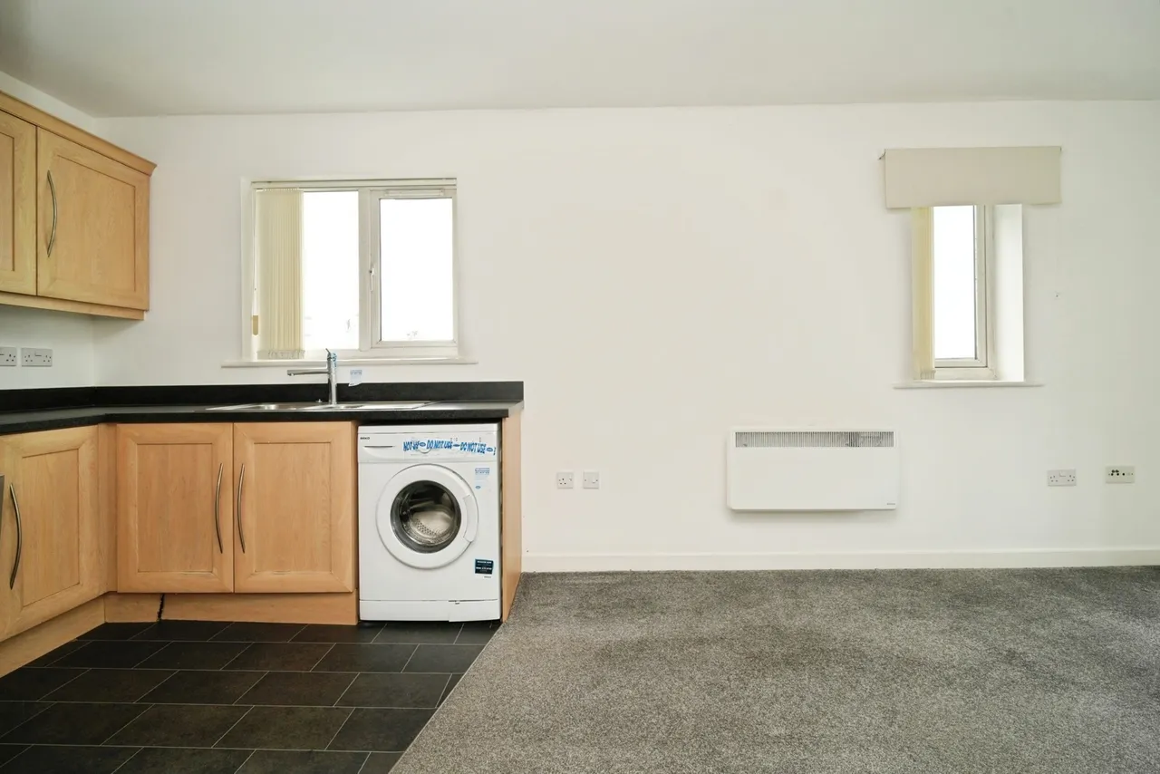 Forebay Drive, Irlam, M44, photo 17