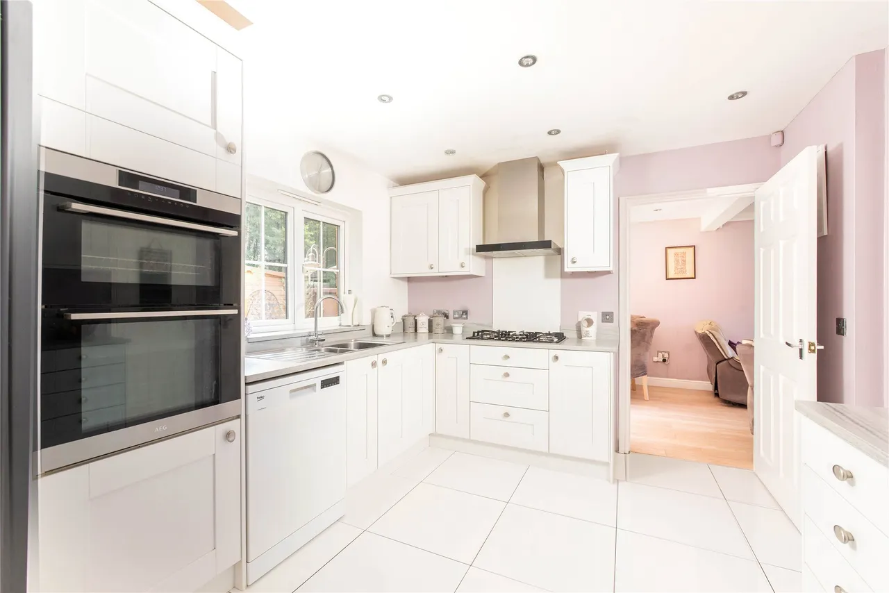 The Spinney, Grange Park, NN4, photo 10