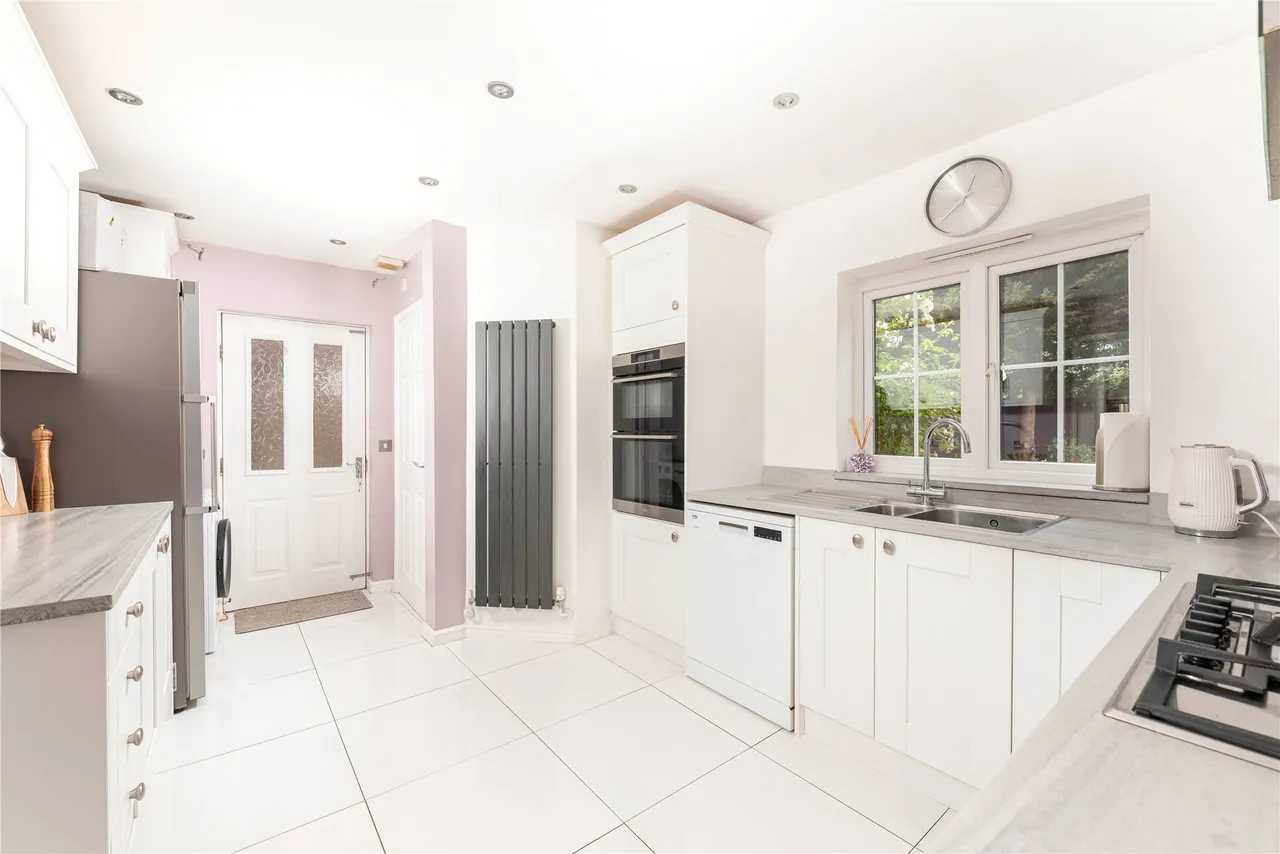 The Spinney, Grange Park, NN4, photo 3