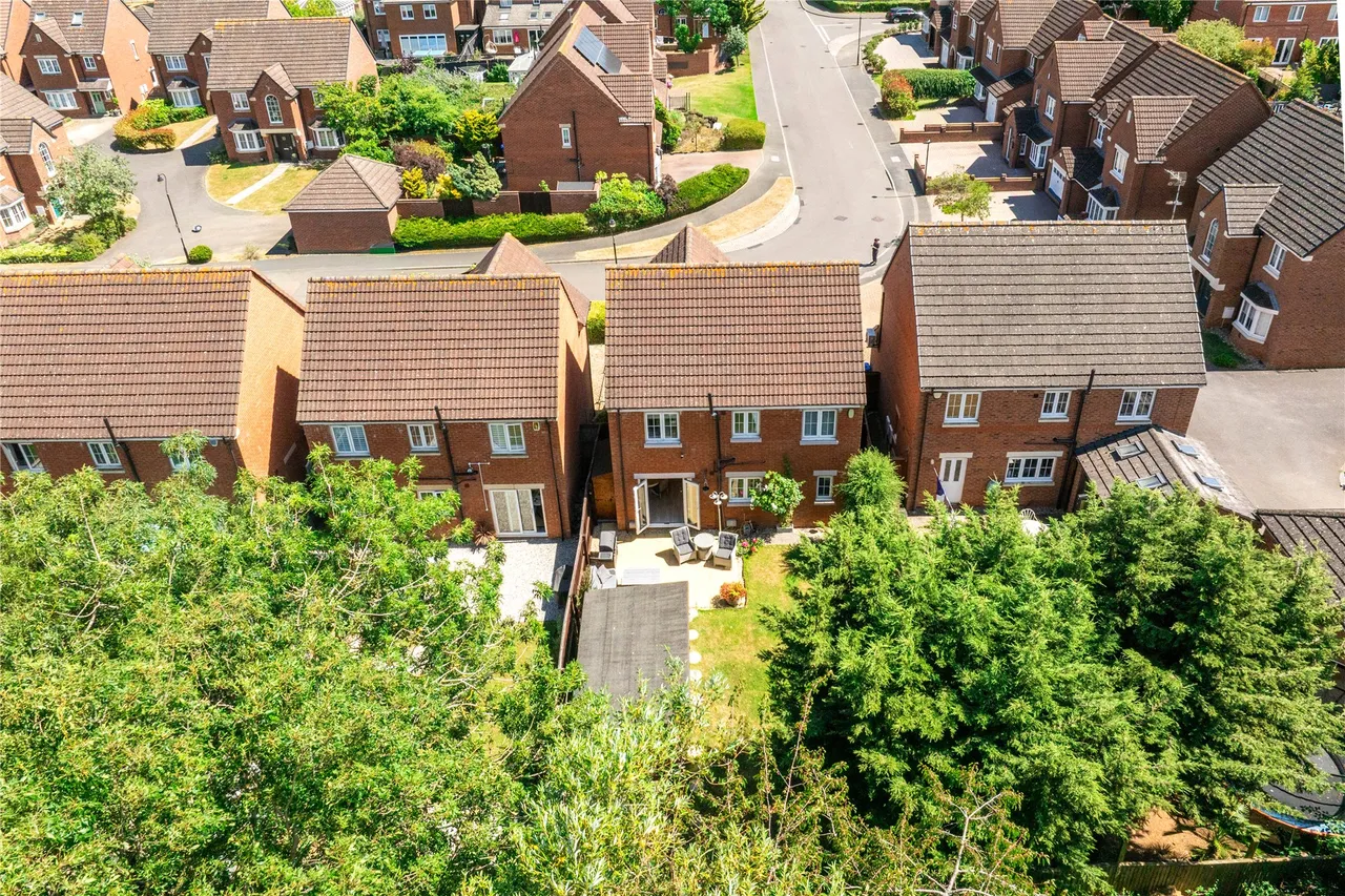 The Spinney, Grange Park, NN4, photo 18