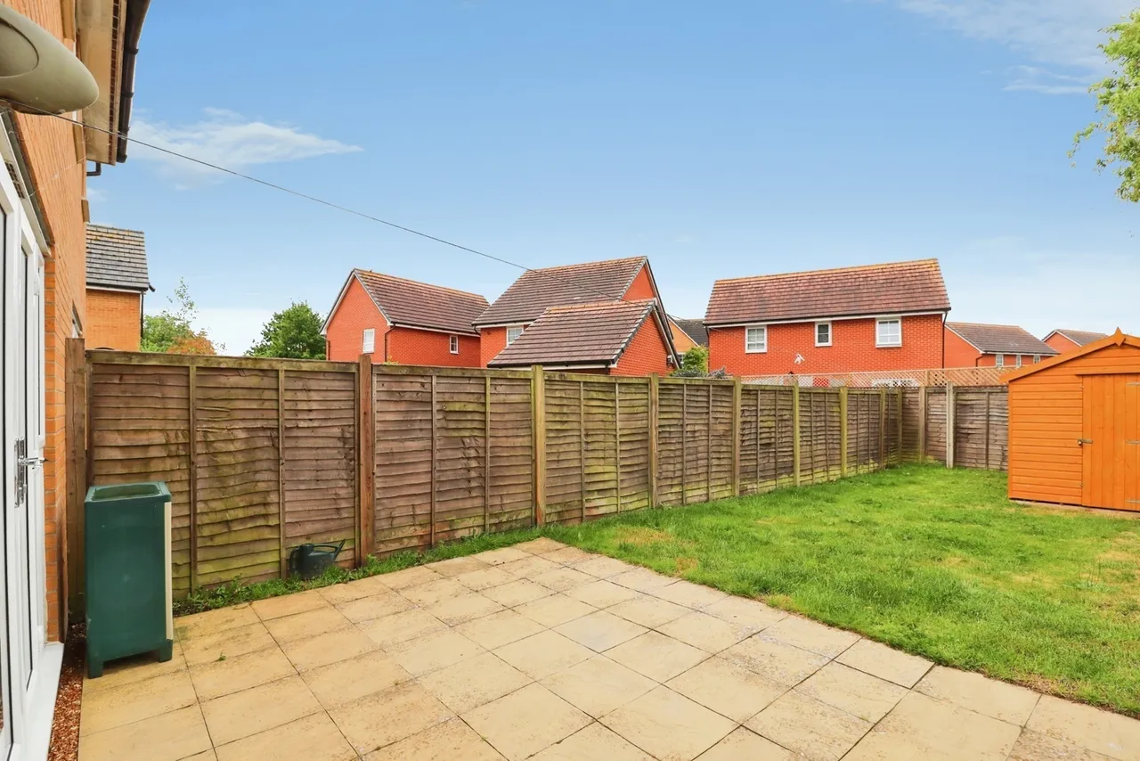 Valetta Drive, Carbrooke, Norfolk, IP25, photo 21