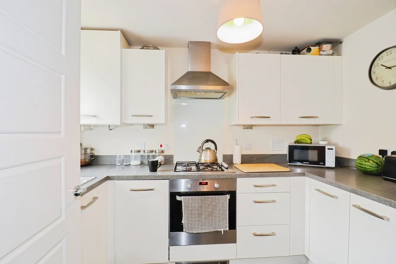 Valetta Drive, Carbrooke, Norfolk, IP25, photo 3