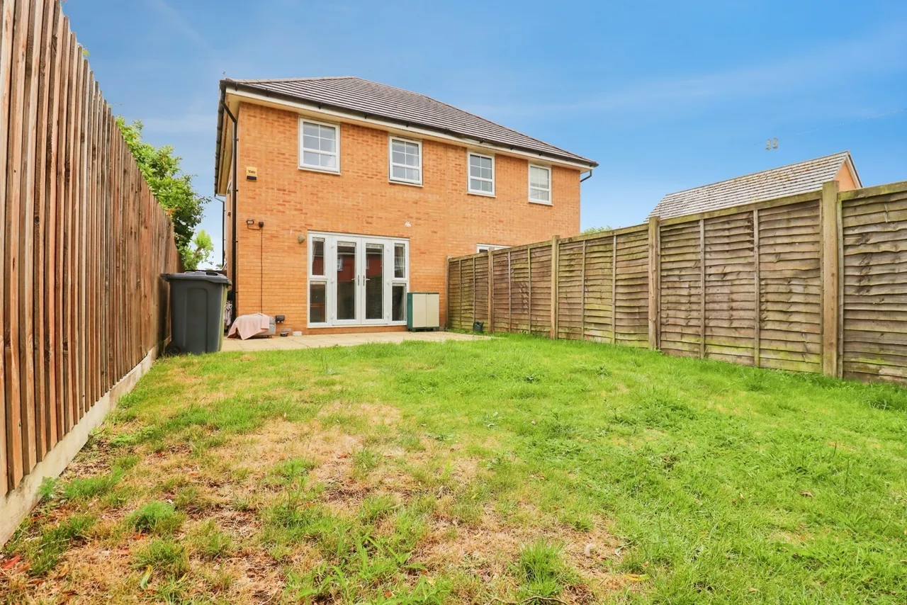 Valetta Drive, Carbrooke, Norfolk, IP25, photo 22