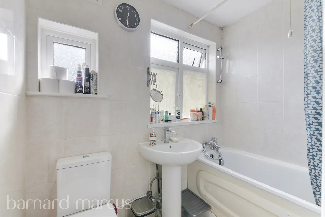 Lower Morden Lane, Morden, SM4, photo 4