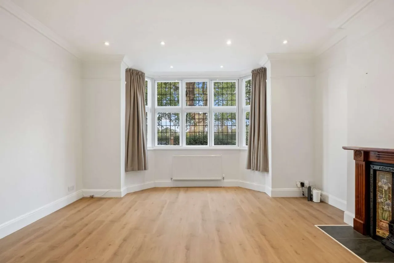 Magdalen Road, London, SW18, photo 6