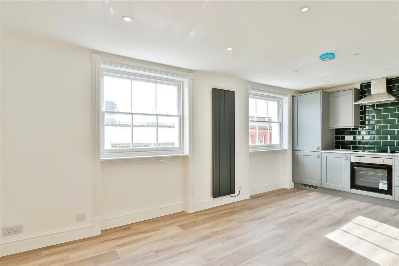 High Street, Poole, BH15, photo 7