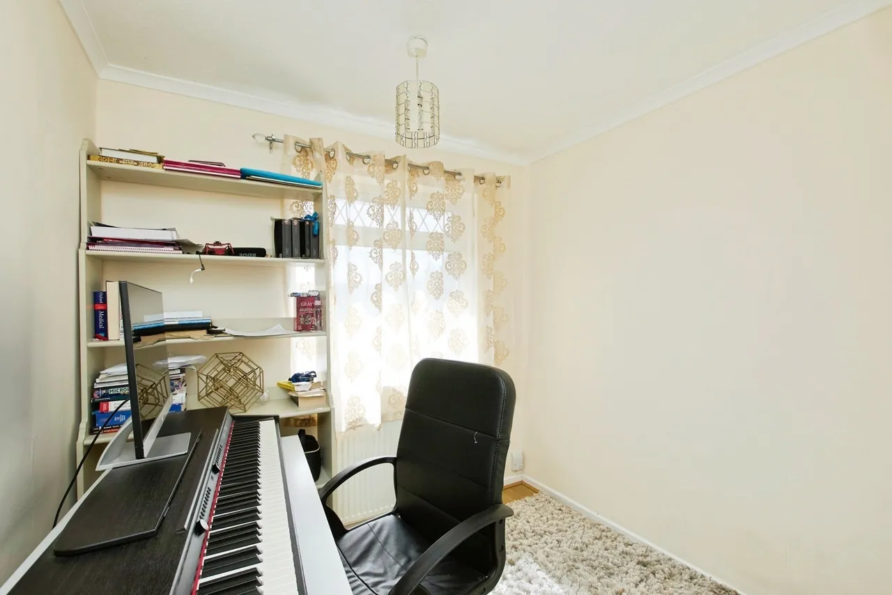 Arthur Hind Close, Derby, DE22, photo 17