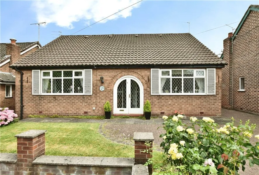 2 bed house for sale — Riversdale Road, Cheadle, Greater Manchester, SK8