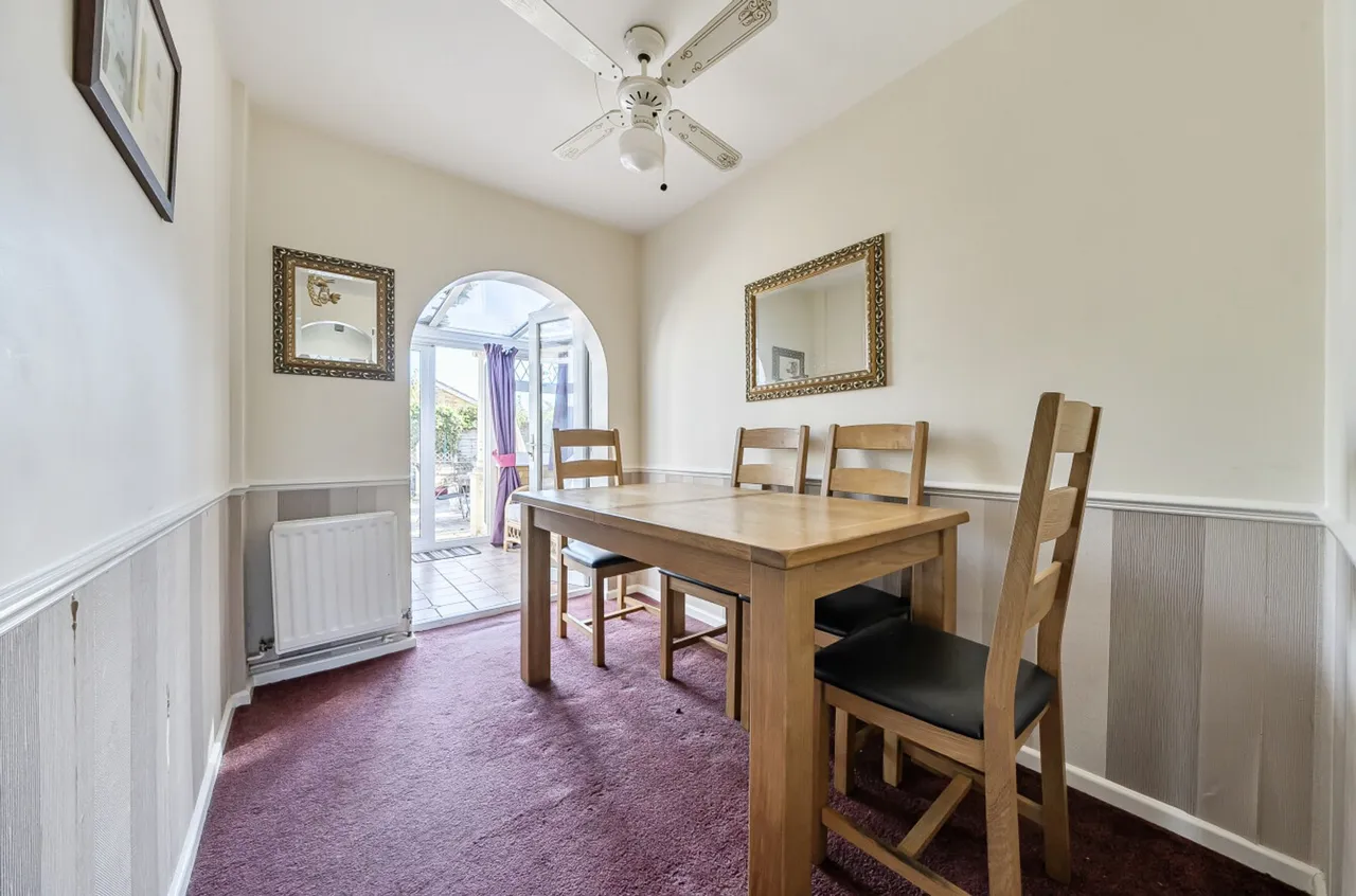 Wheatfield Road, Selsey, PO20, photo 11