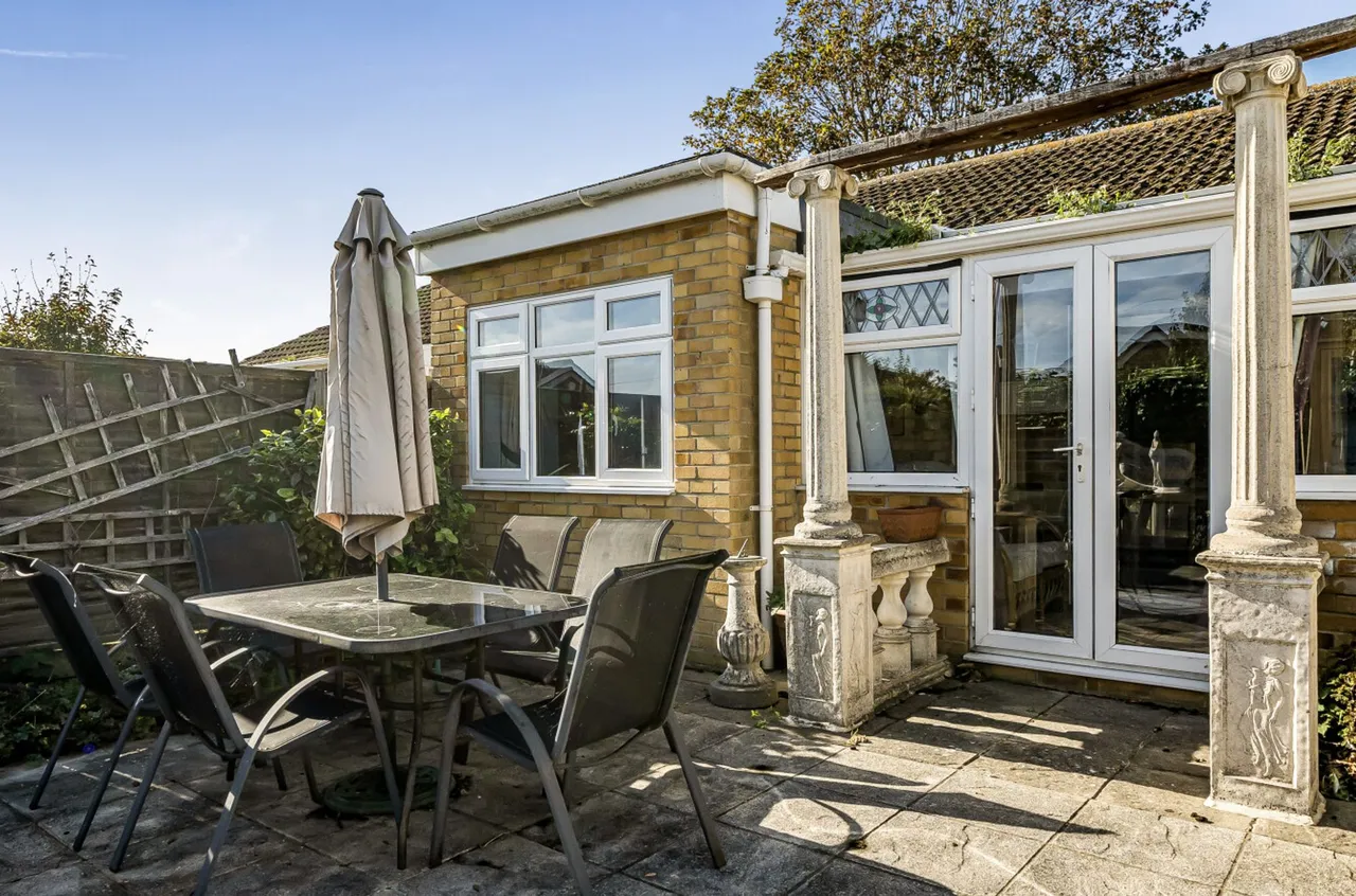 Wheatfield Road, Selsey, PO20, photo 21