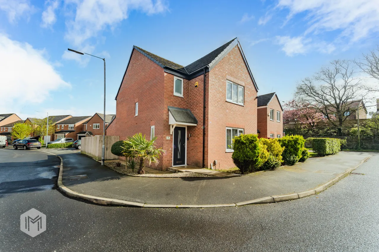 3 bed house for sale — Sky Lark Close, Lostock, Bolton, BL6 4GQ