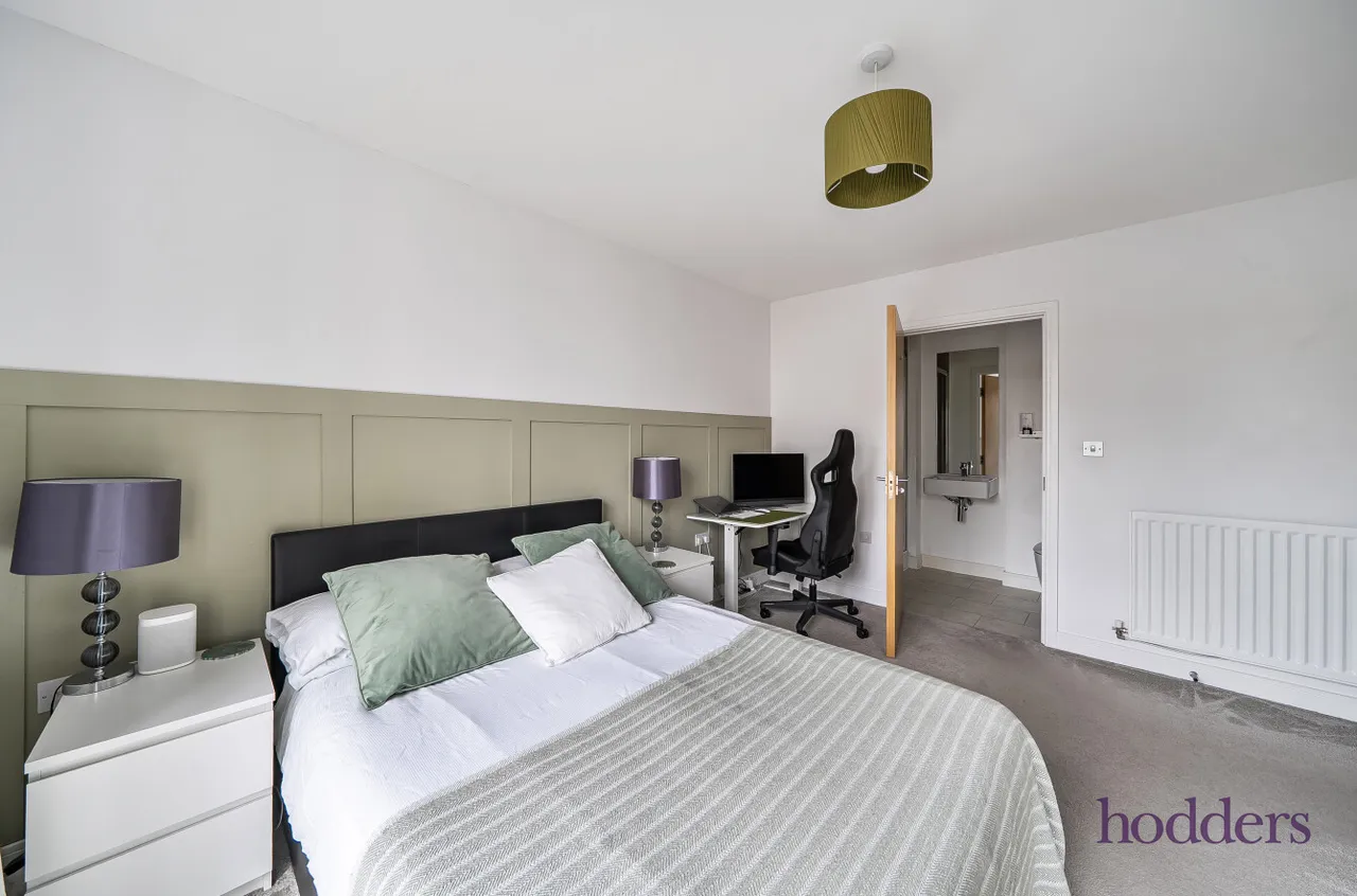 Hawker Drive, Addlestone, KT15, photo 18