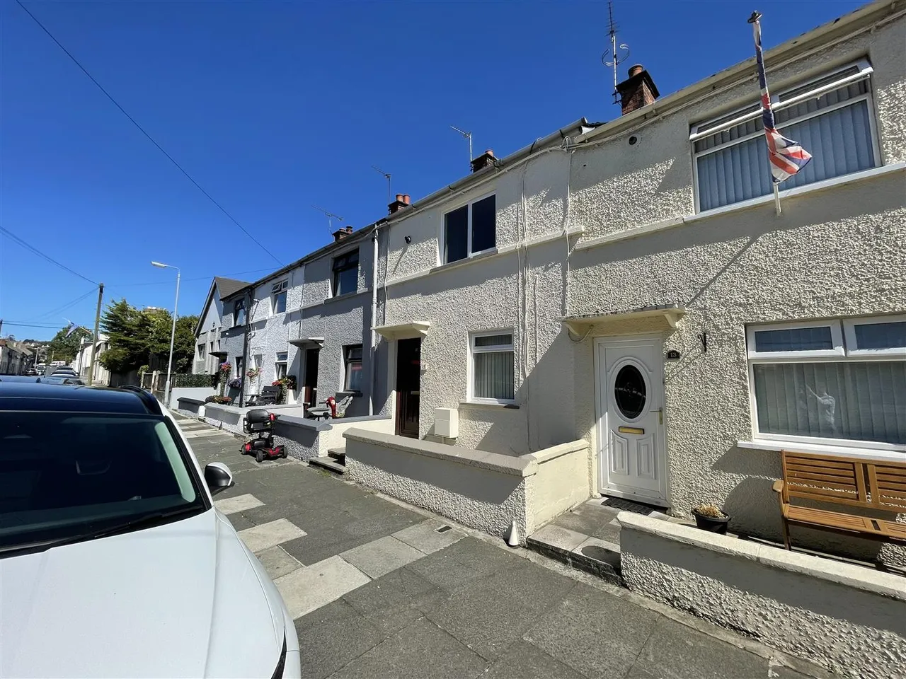 2 bed house to rent, James Street, Newtownards, BT23