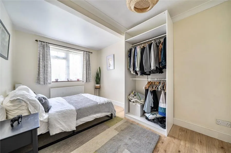 Pinewood Road, High Wycombe, HP12, photo 8