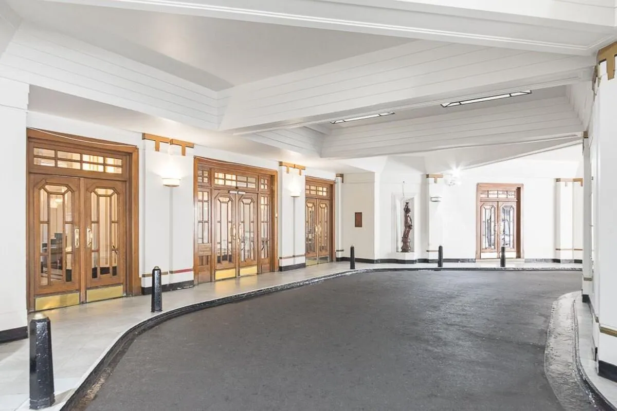 Berkeley Court, Marylebone, NW1, photo 13