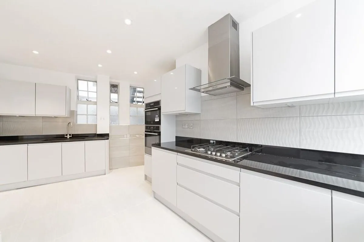 Berkeley Court, Marylebone, NW1, photo 7