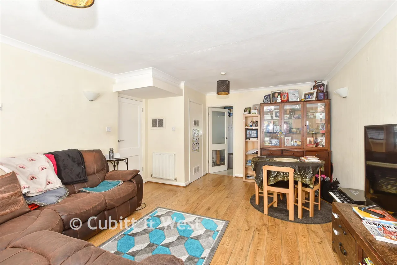 Doods Road, Reigate, RH2, photo 8