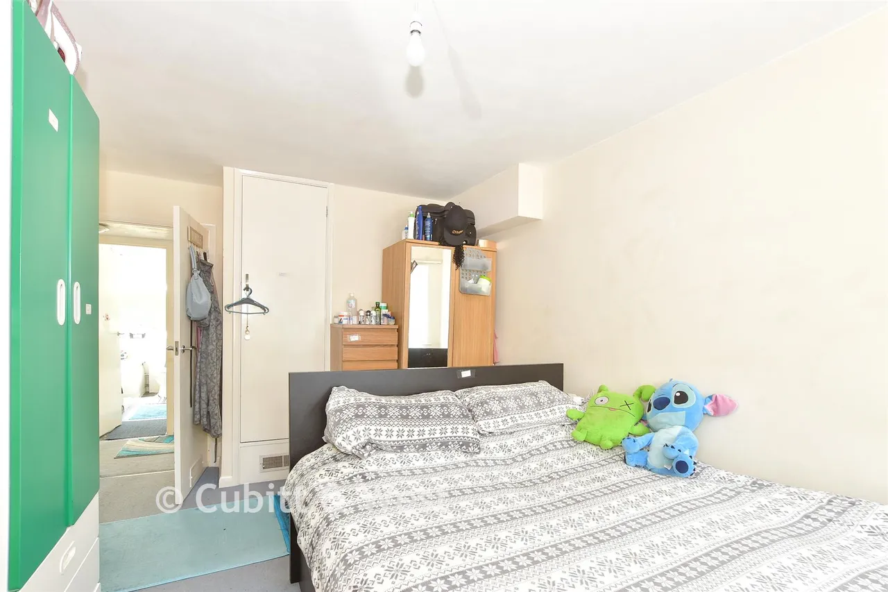 Doods Road, Reigate, RH2, photo 5