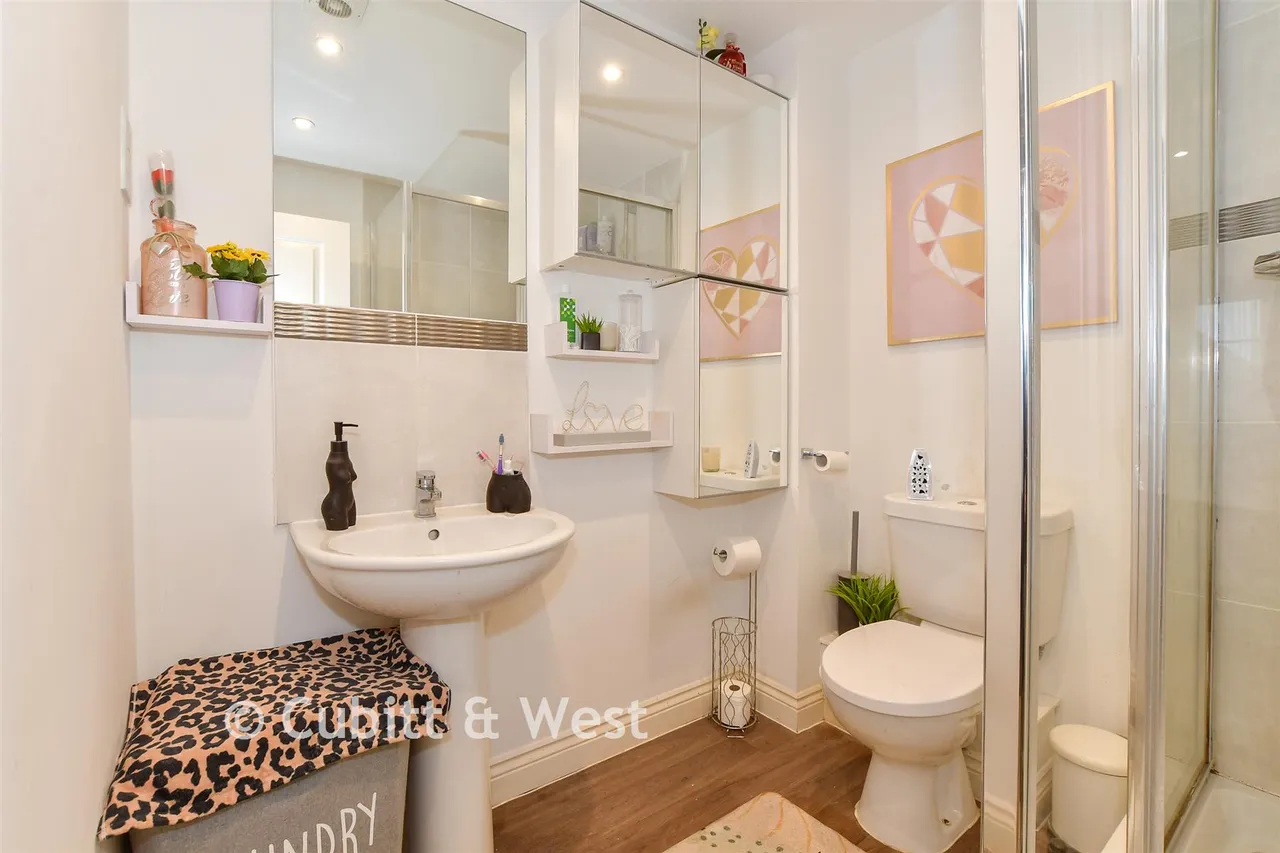 Osborne Way, Bognor Regis, PO21, photo 8
