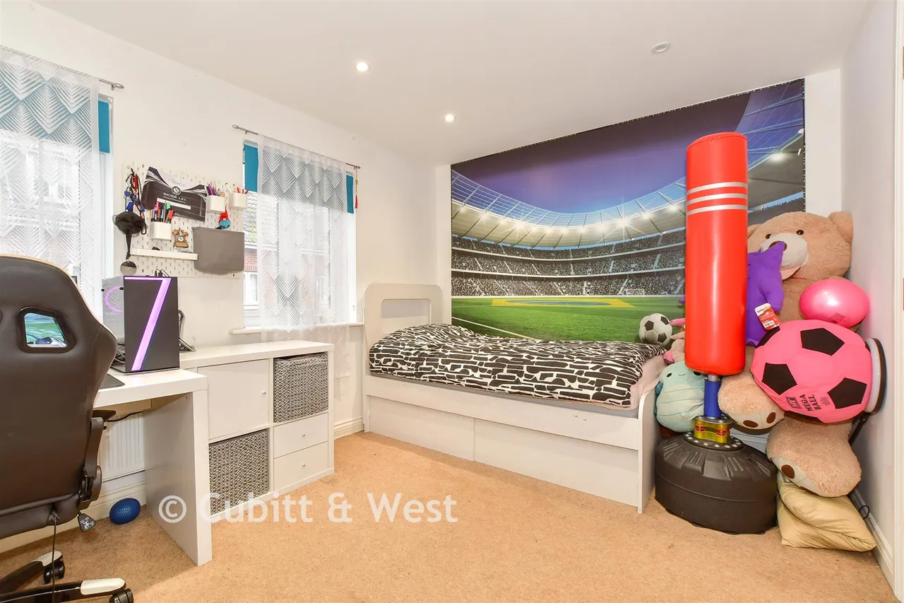 Osborne Way, Bognor Regis, PO21, photo 10