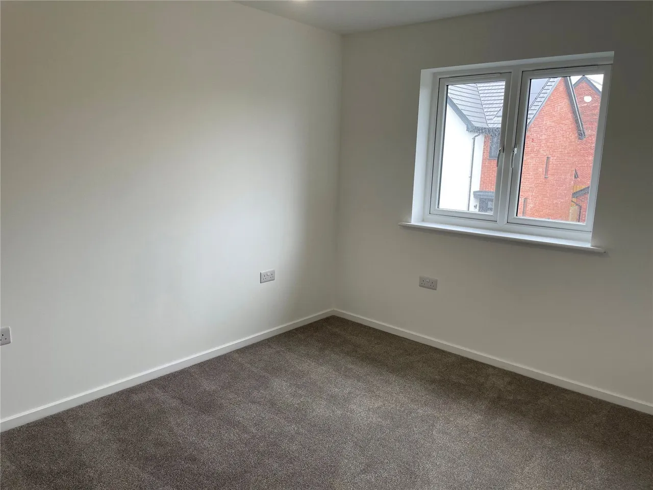 Cwm Y Lladron, Garden Village, SA4, photo 12