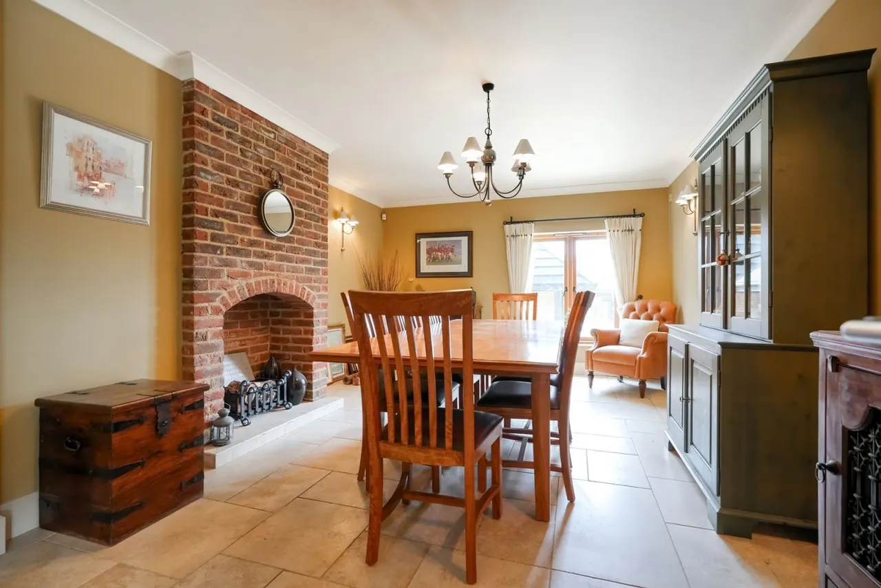 Illings Lane, Broughton, PE28, photo 4