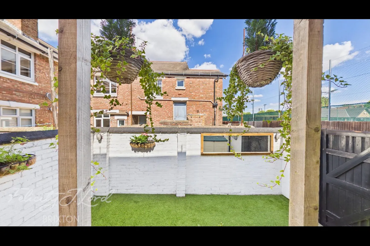Strickland Row, London, photo 13