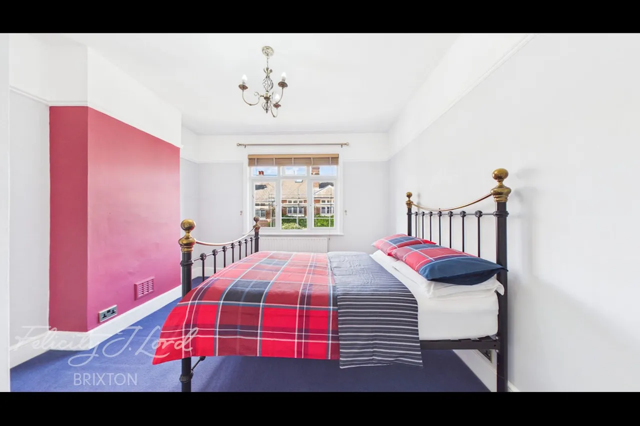 Strickland Row, London, photo 11