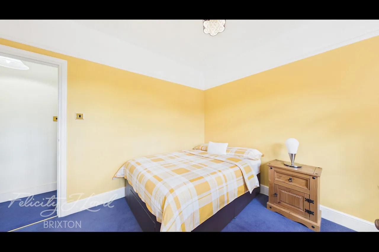 Strickland Row, London, photo 5