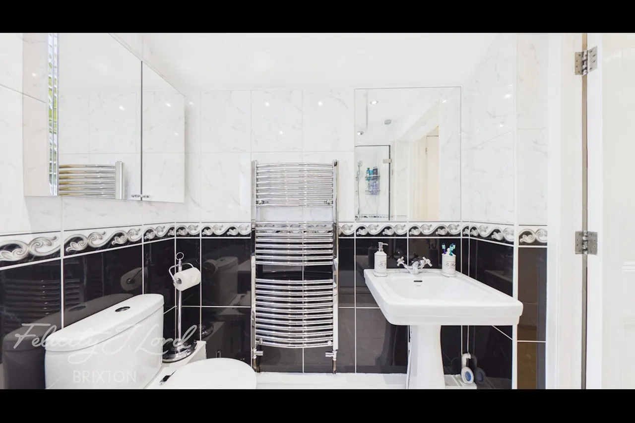 Strickland Row, London, photo 7