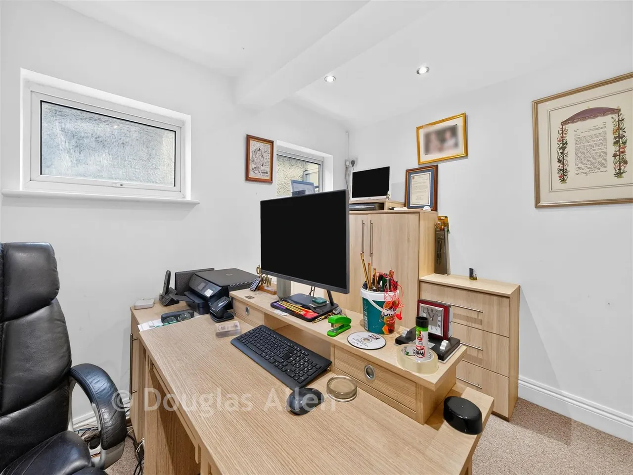 Earlswood Gardens, Clayhall, IG5, photo 7