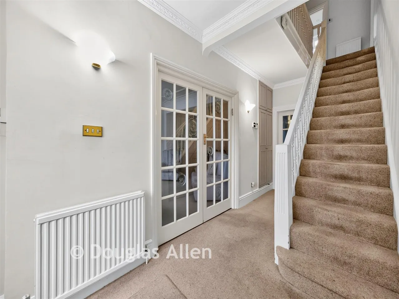 Earlswood Gardens, Clayhall, IG5, photo 6