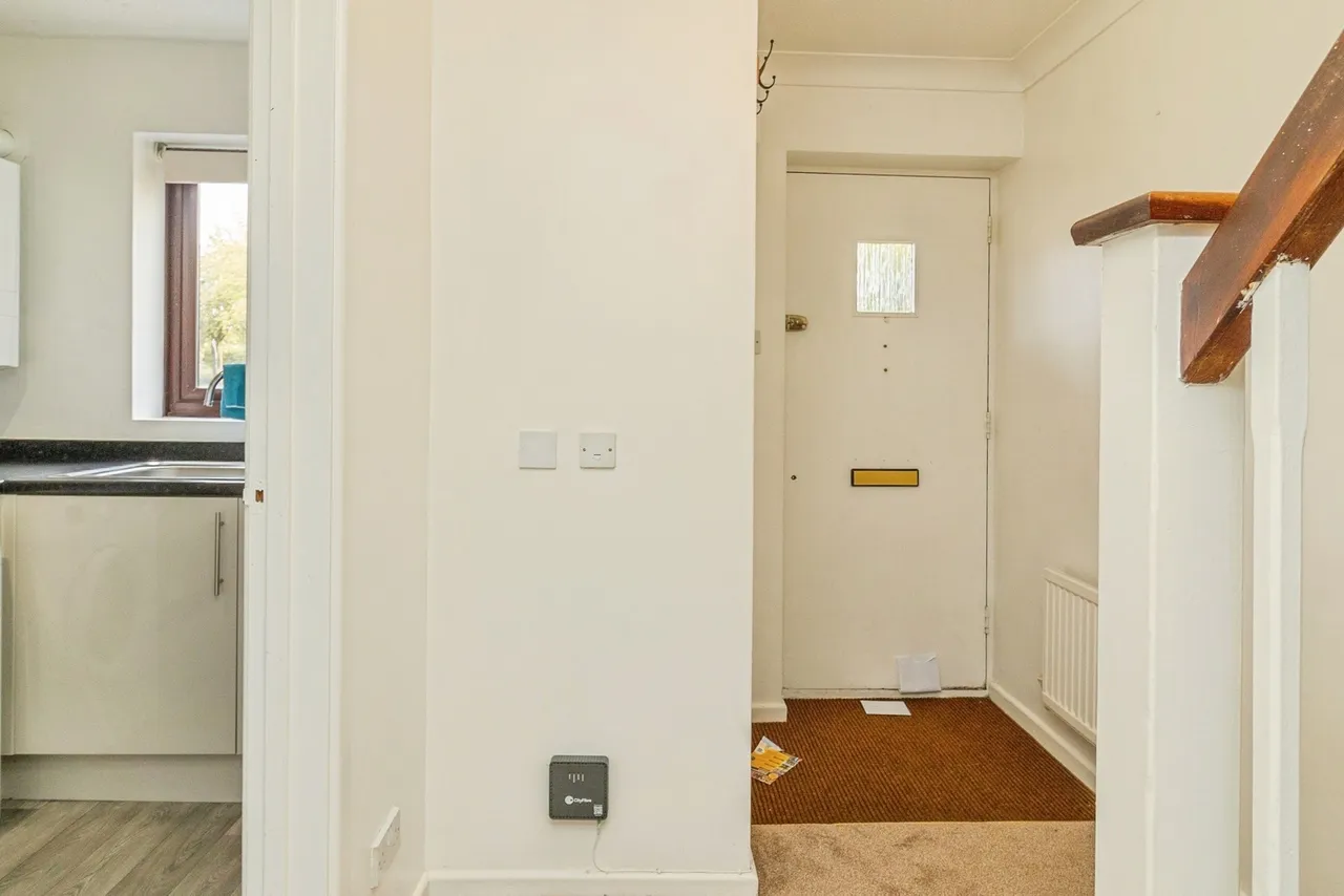 Isaacson Drive, Wavendon Gate, MK7, photo 9