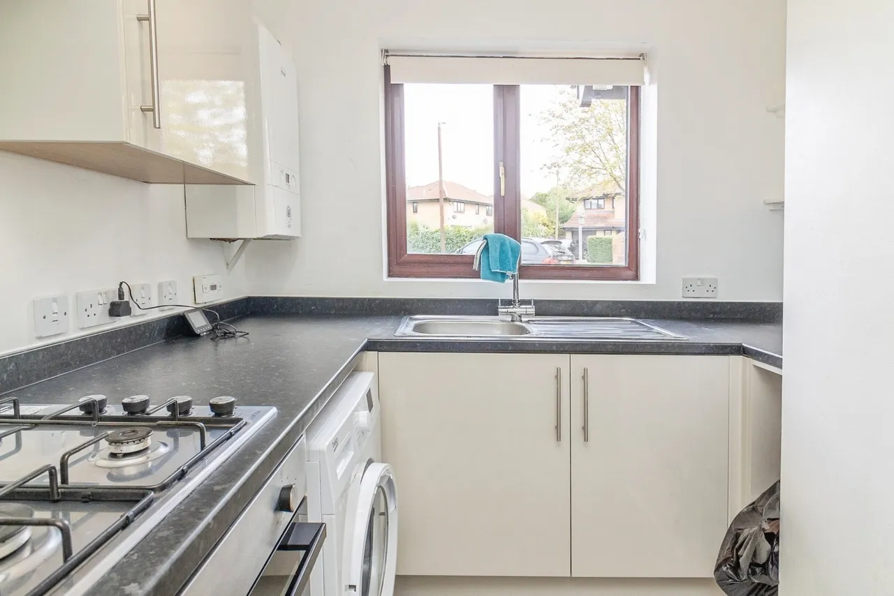 Isaacson Drive, Wavendon Gate, MK7, photo 8