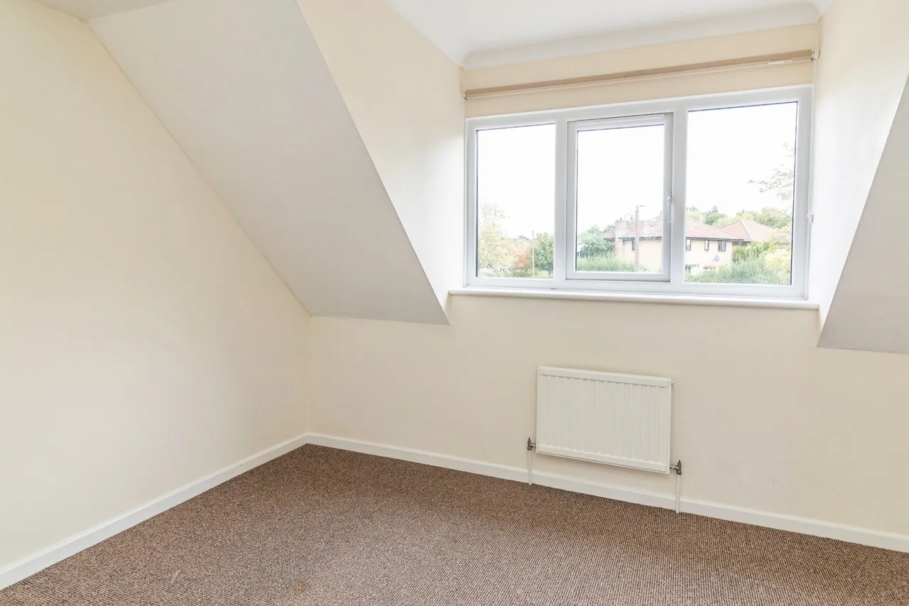 Isaacson Drive, Wavendon Gate, MK7, photo 12