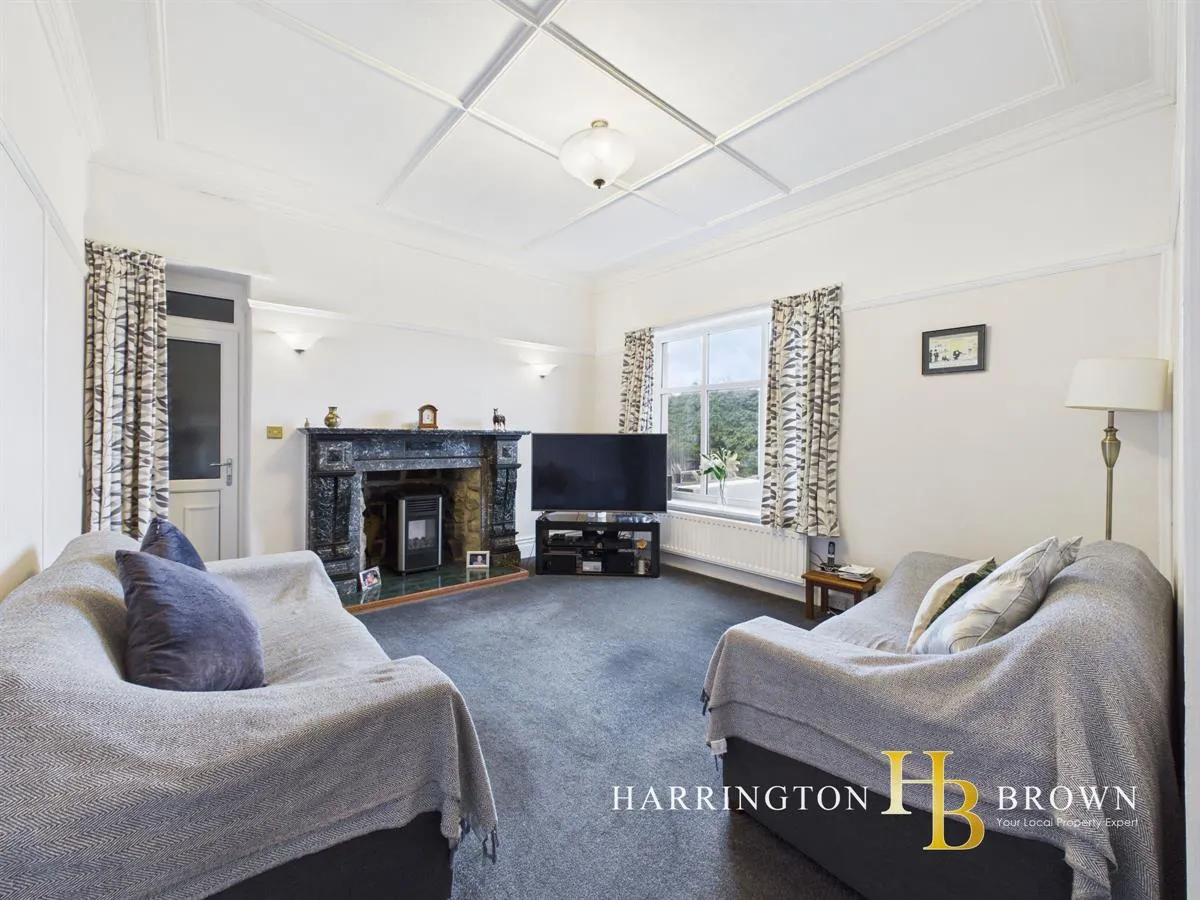 Stoneleigh, North Road, photo 19