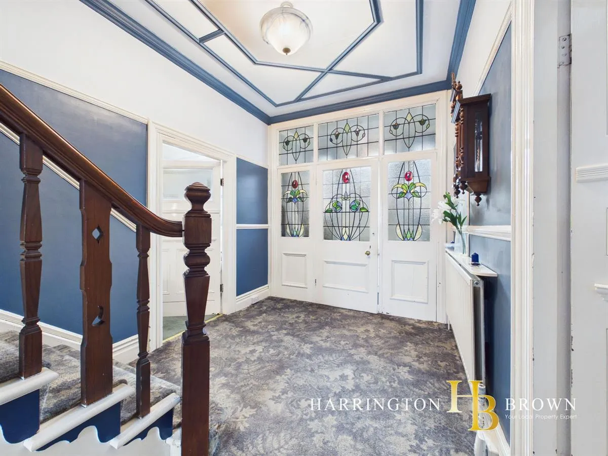 Stoneleigh, North Road, photo 14