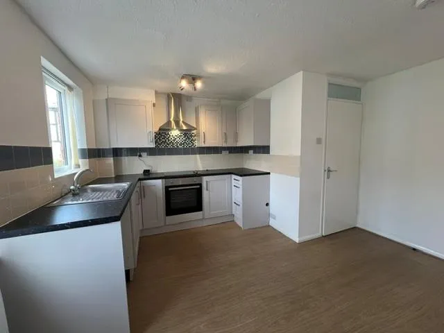 Howard Close, Long Eaton, NG10, photo 5