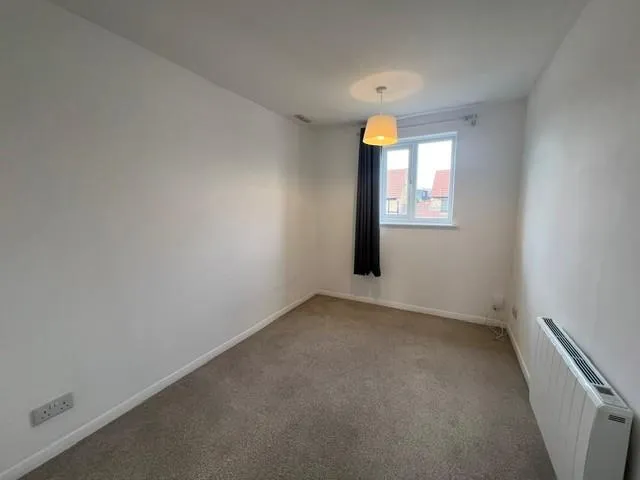 Howard Close, Long Eaton, NG10, photo 10