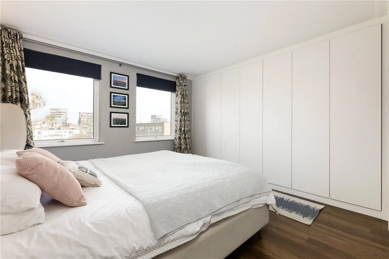 Carlton Drive, London, SW15, photo 2