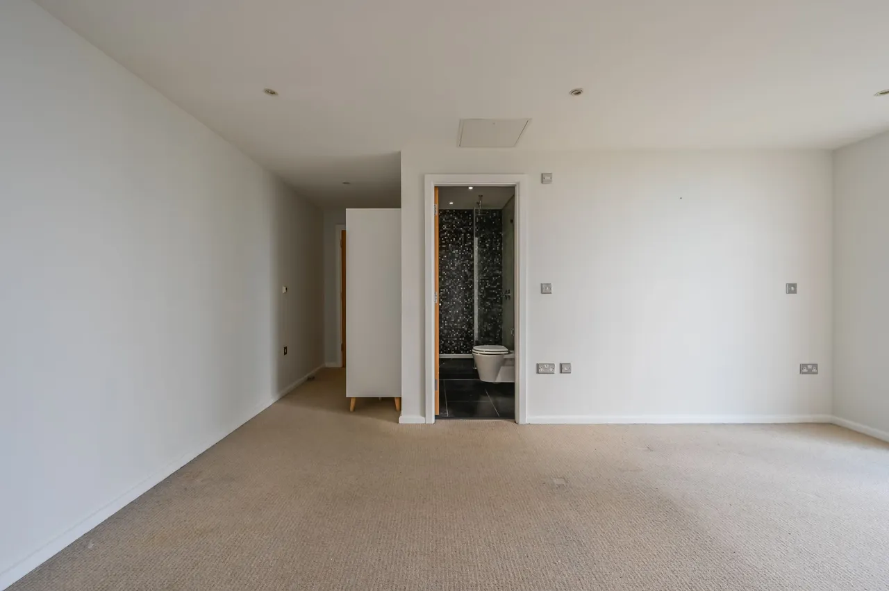 London, E14, photo 13