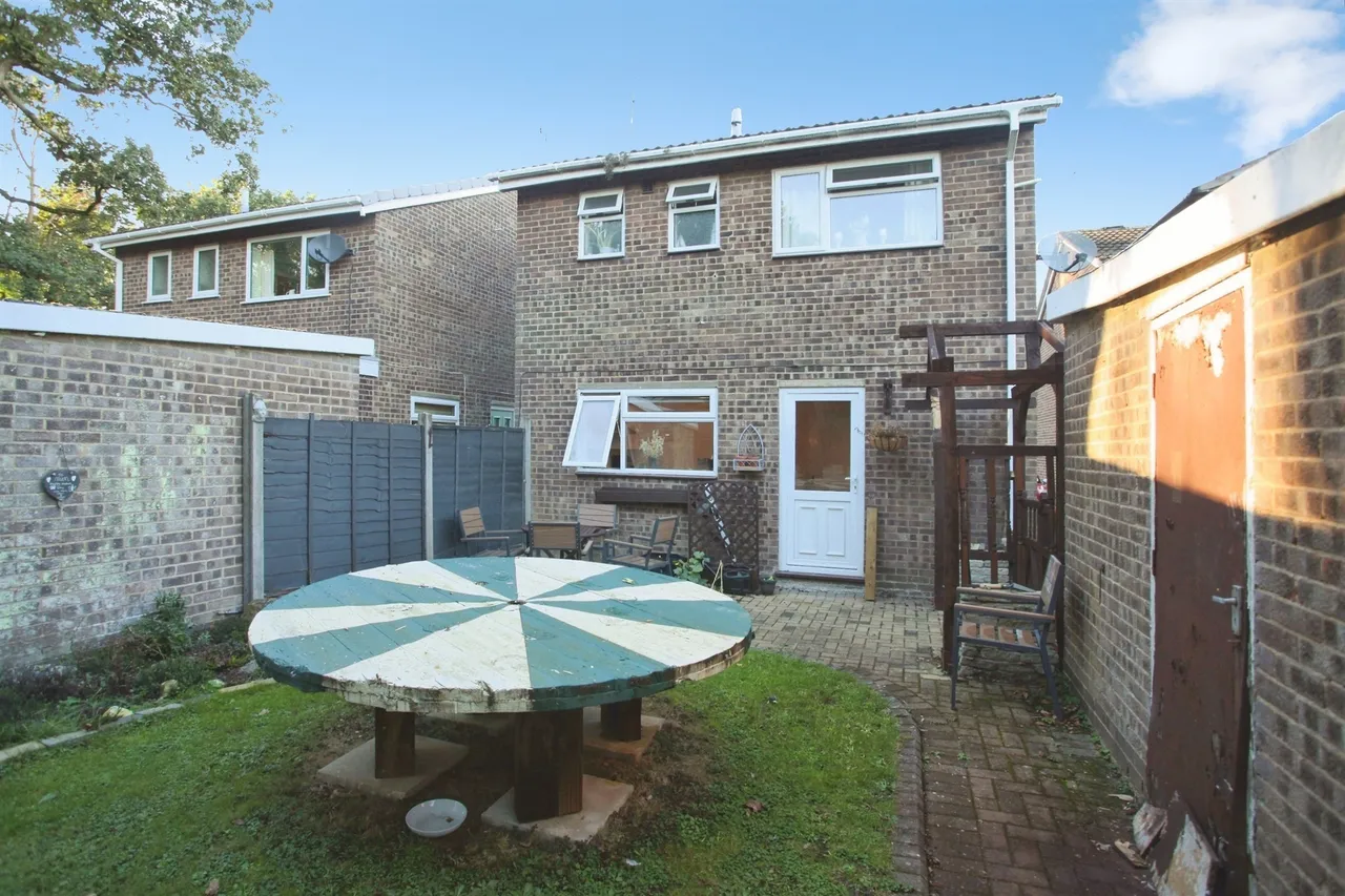 Conrad Close, Rugby, CV22, photo 15