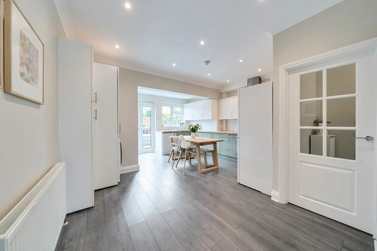 Tennyson Road, Wimbledon, London, SW19, photo 11
