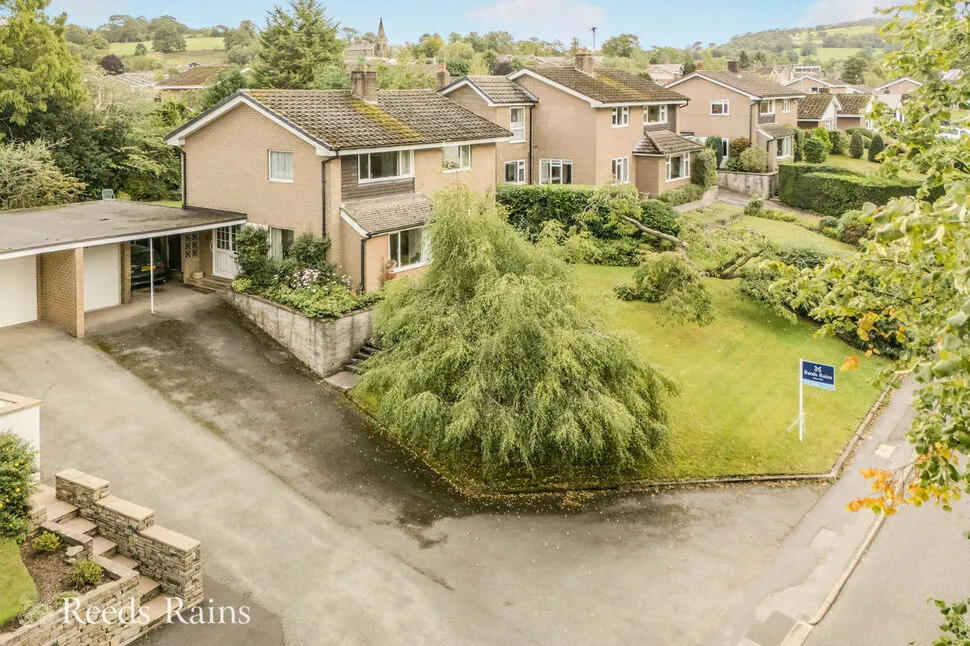 4 bed house for sale — Hall Lane, Sutton, Cheshire, SK11