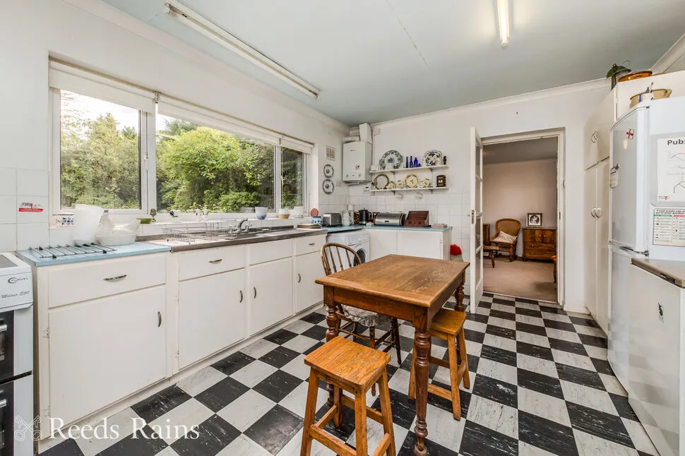 Hall Lane, Sutton, Cheshire, SK11, photo 6