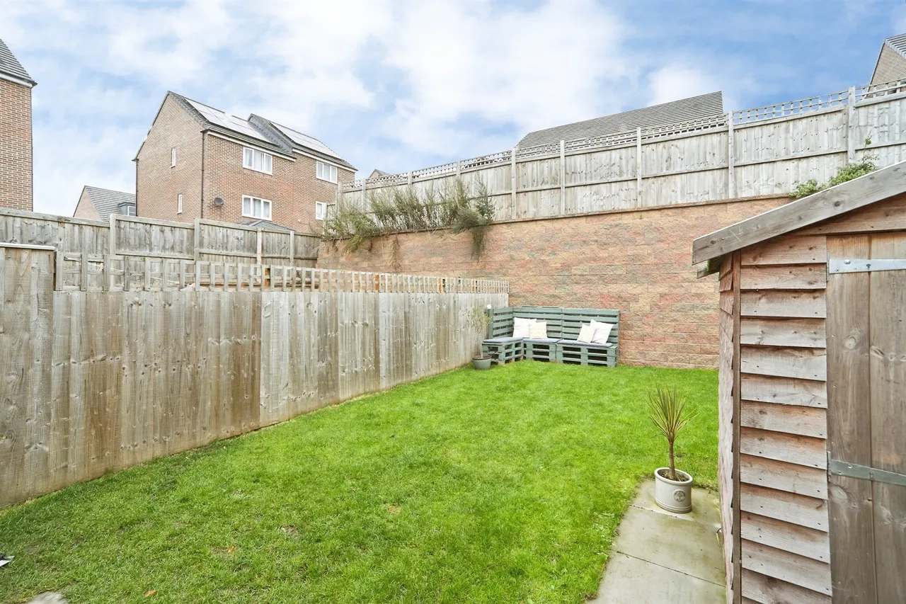 Wortley Vale, Leeds, LS12, photo 15
