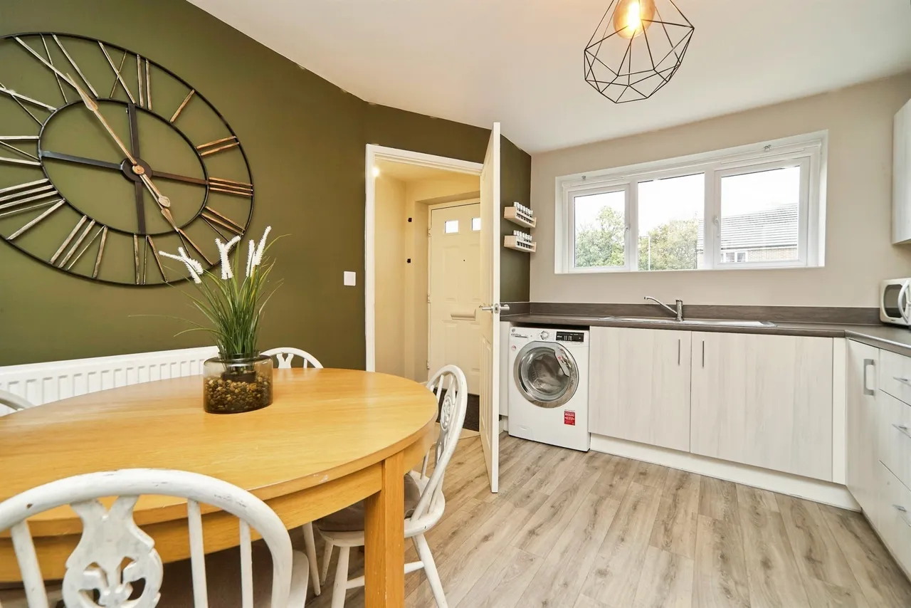 Wortley Vale, Leeds, LS12, photo 6