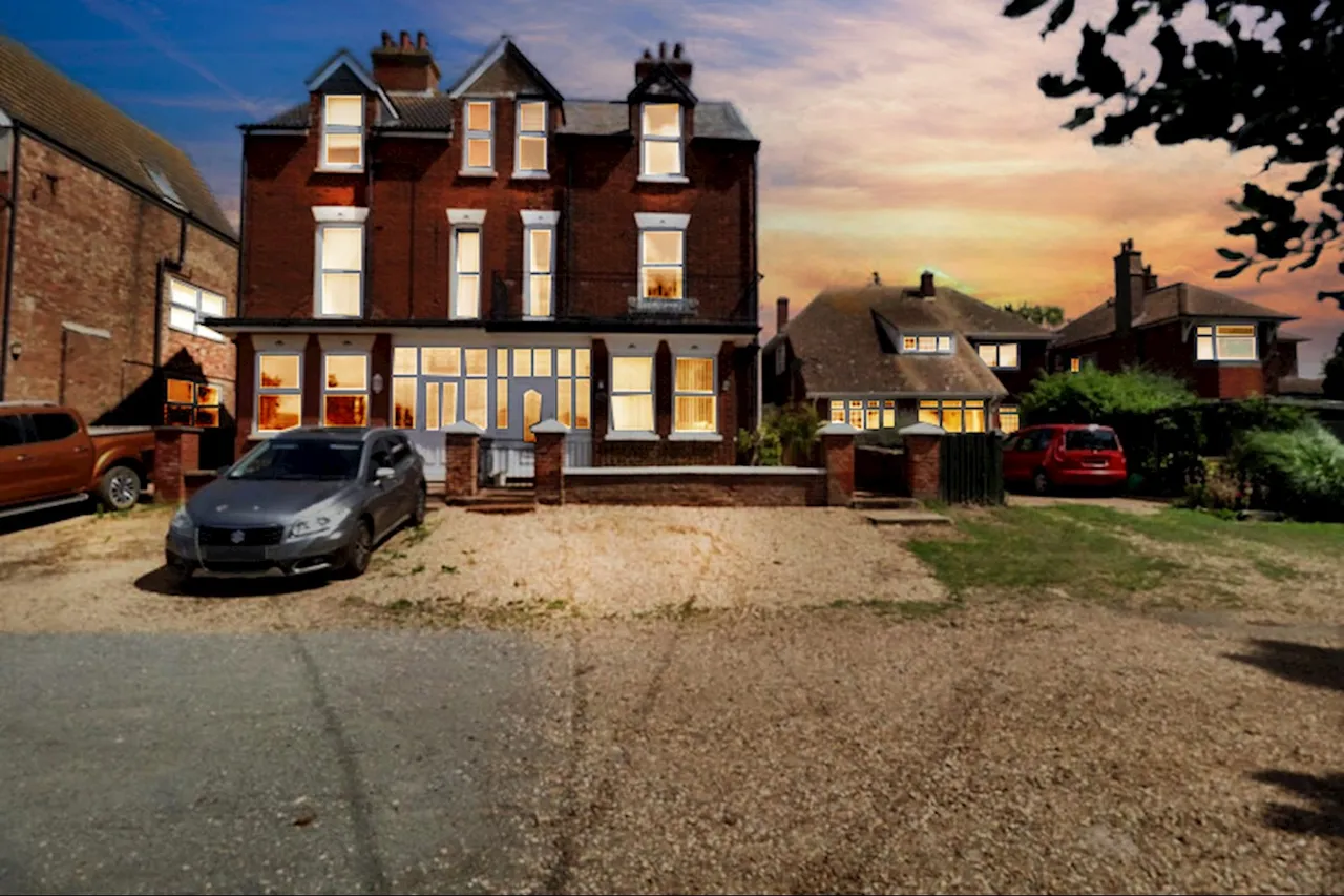6 bed house for sale, Alexandra Road, Hunstanton, PE36