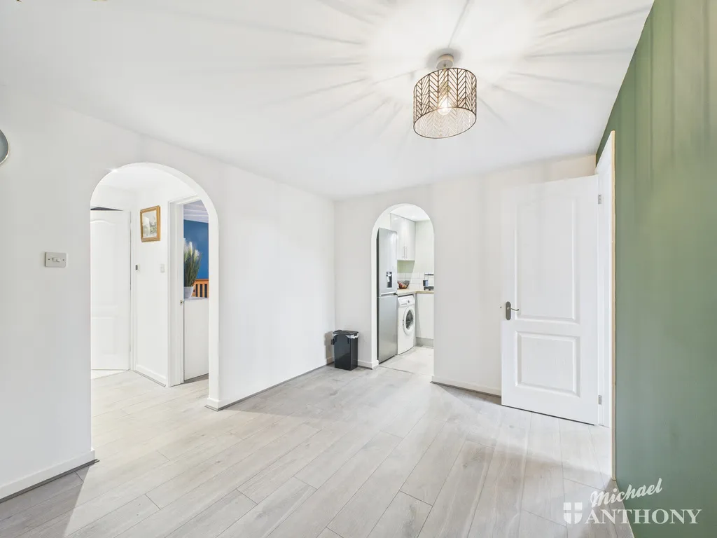 The Old Chapel, Slapton, Church Road, Leighton Buzzard, LU7 9BX, photo 6